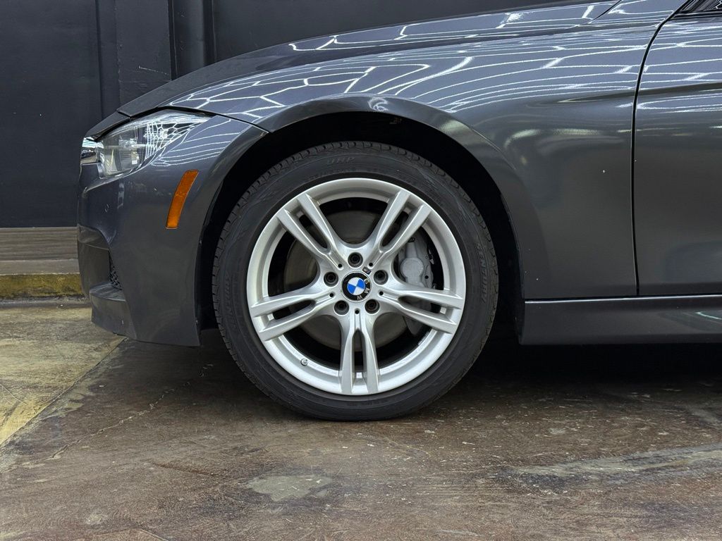 bmw 3 series 2018 WBA8B7G57JNU94950 image bmw 3 series 2018 WBA8B7G57JNU94950 image